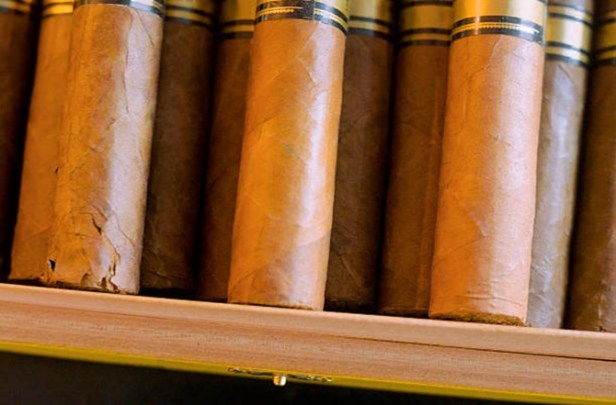 Understanding Cigar Ratings and How They Help You Shop&nbsp;Online